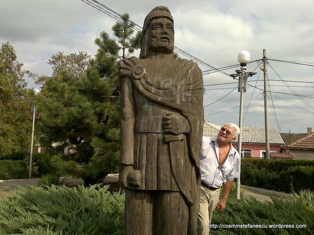 Tiberiu Rusu şi sculptura sa în lemn - Mesagerul dac (14) 